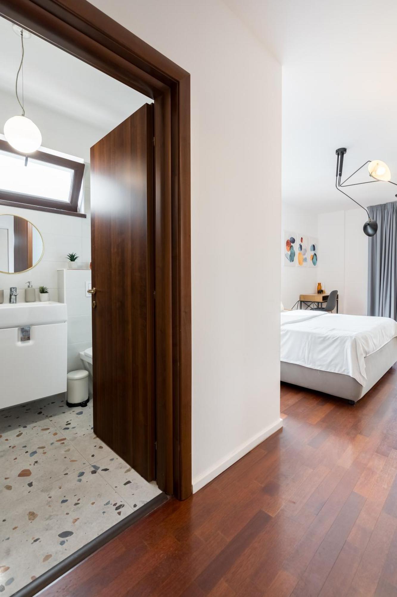 Apartament Urban Serenity *